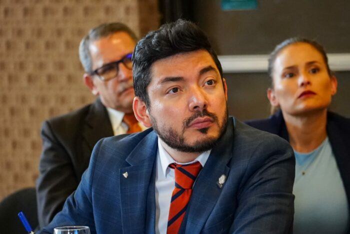 Ministro convocaría primera sesión sobre el FEES 2027 la tercera semana de marzo