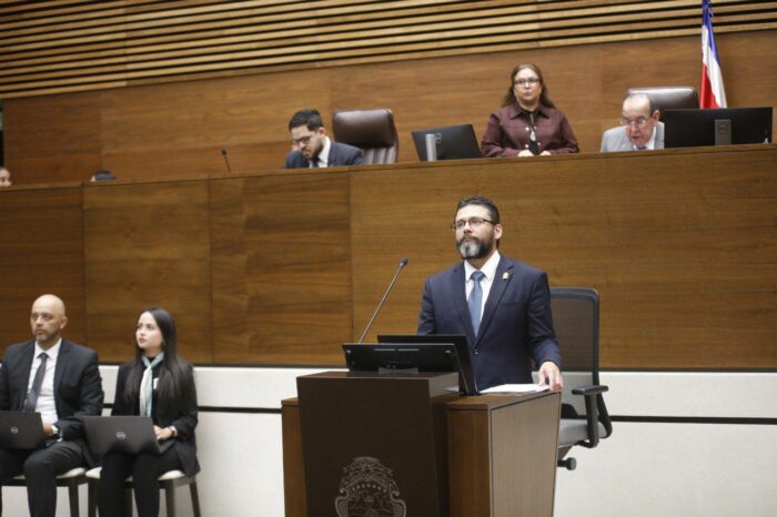 Hacienda presentará nuevo proyecto sobre eurobonos para que próximo Congreso tome decisión