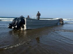 Decomisaron 3 toneladas de cocaína y detuvieron a 6 personas en aguas del Pacífico