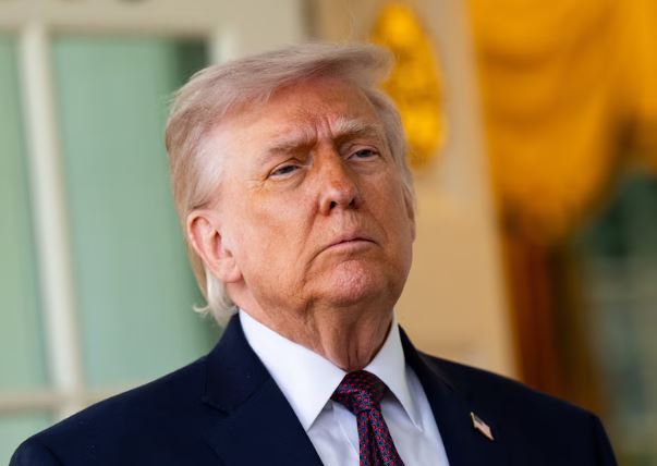 En medio del bloqueo total al estrecho de Ormuz, Trump reabrió las negociaciones con Irán