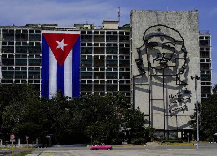 Trump afirmó que “es posible” que Estados Unidos se concentre en Cuba tras la guerra contra Irán