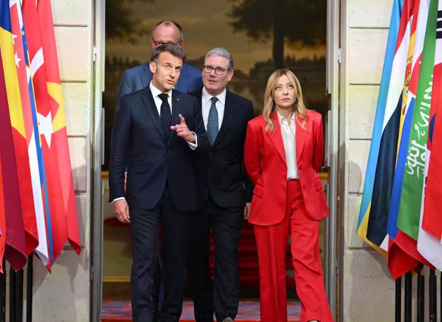 Representantes militares de más de 30 países se reúnen en Londres para preparar un plan para reabrir el estrecho de Ormuz tras la guerra