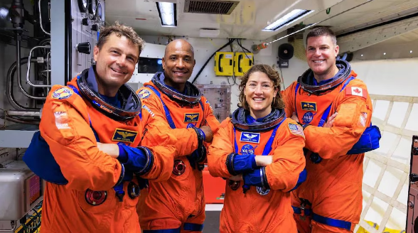 Misión Artemis II de la NASA: los astronautas rompieron el récord de mayor distancia de un ser humano de la Tierra