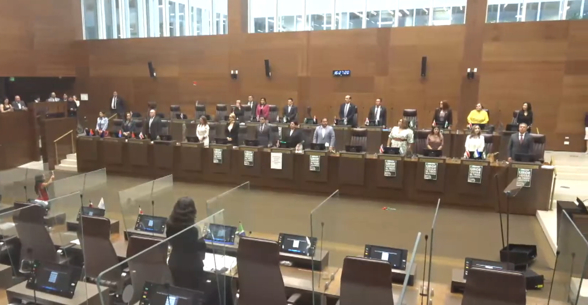 Última sesión del Congreso: Diputados reprocharon ausencias e hicieron votación ‘simbólica’ sobre caso de Fabricio Alvarado