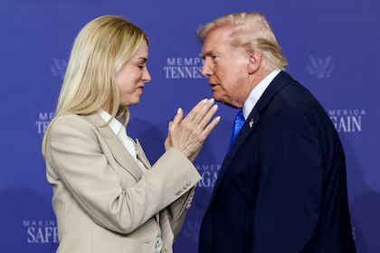 Donald Trump destituyó a Pam Bondi como fiscal general de los Estados Unidos