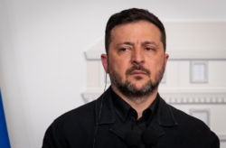 Zelensky criticó la prórroga del levantamiento de las sanciones al petróleo ruso: “Es dinero para la guerra”