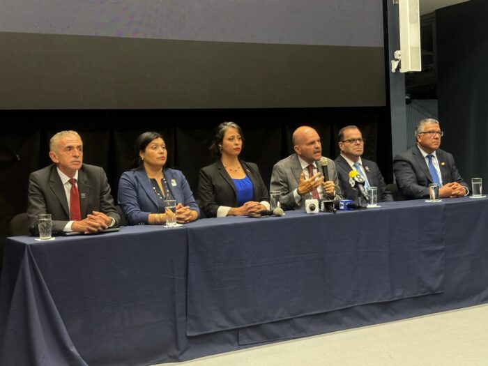 Rectores intentarán negociar el FEES nuevamente cuando entre el próximo Gobierno