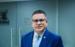 Defensa de Marulin Azofeifa espera quórum para votación de informes sobre supuesto acoso de Fabricio Alvarado