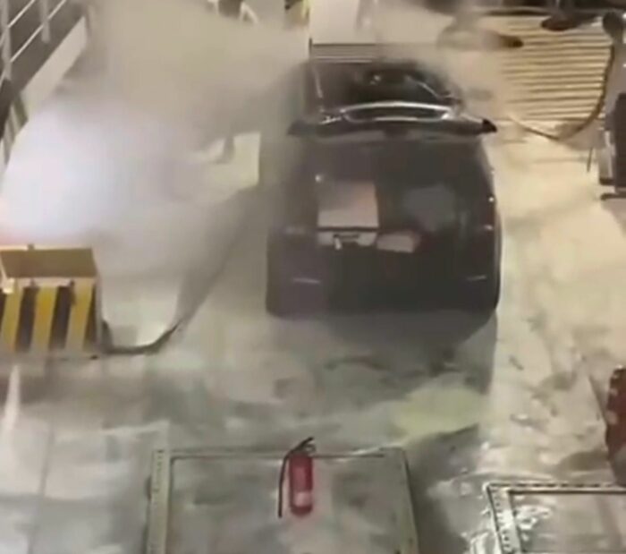 ¿Va de paseo? Piden revisar estado de vehículos tras atención de emergencia en ferry de Paquera