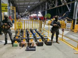 Fuerza Pública realizó operativos el fin de semana y decomisó cocaína, carne y motocicletas