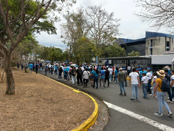Estudiantes universitarios realizaron múltiples manifestaciones en ‘defensa’ del FEES