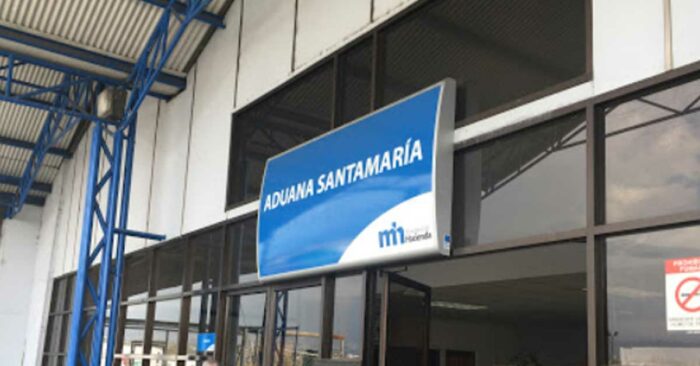 Retienen más de 7 mil kilos de mercancía importada por presunta evasión fiscal