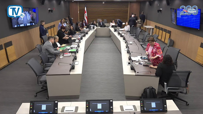 Comisión aprueba informe que señala ‘debilitamiento’ de política de seguridad en actual gobierno