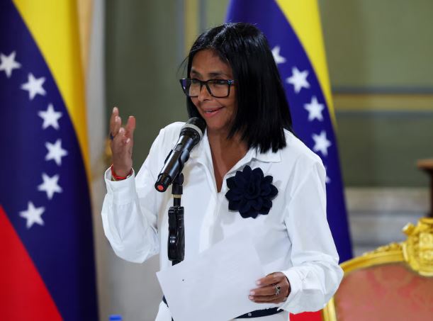 La nueva política cambiaria de Delcy Rodríguez no logra frenar la devaluación del bolívar en Venezuela #NM935