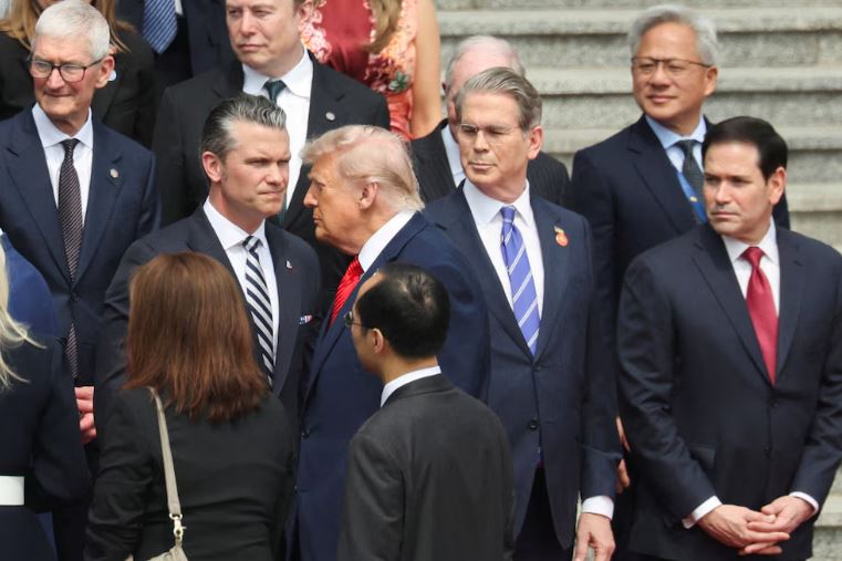 El secretario del Tesoro de EEUU dijo que China tiene como prioridad que se abra el estrecho de Ormuz: “Creo que harán todo lo posible”
