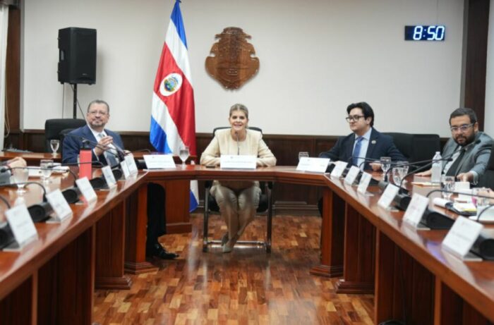 Oposición espera que reunión con la Presidente Fernández sea ‘productiva’ y se llegue a una estrategia de seguridad