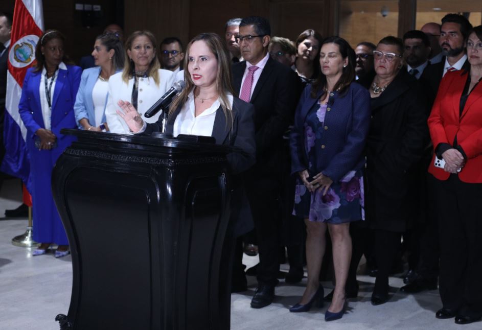 Oficialismo avanzó con proyecto de Crucitas pese a solicitud de discusión de la oposición