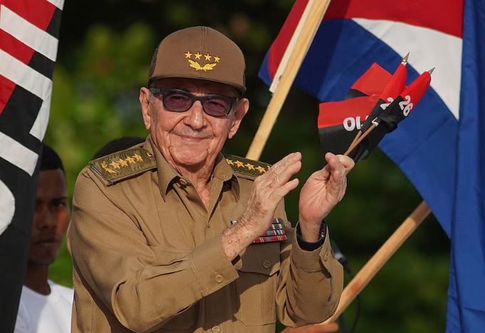 El Departamento de Justicia de Estados Unidos acusó por homicidio al ex dictador cubano Raúl Castro