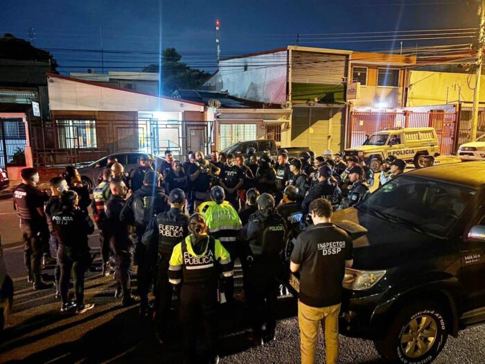 Operativos en La California dejan decomisos de carnets y armas con permisos vencidos
