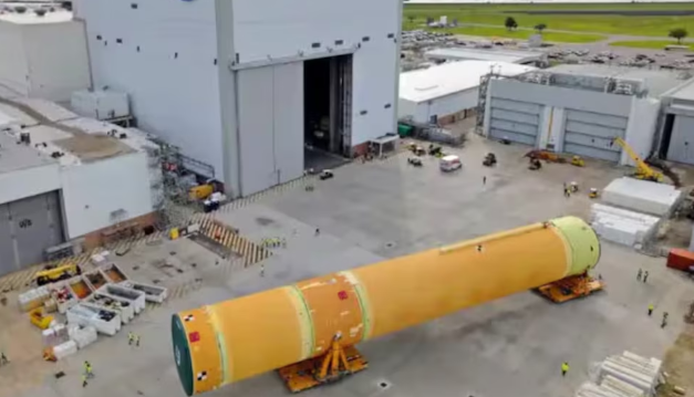 La NASA comienza a ensamblar el potente cohete de la nueva misión Artemis III