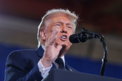 Trump anunció que EEUU está negociando los últimos detalles de un acuerdo de paz con el régimen de Irán