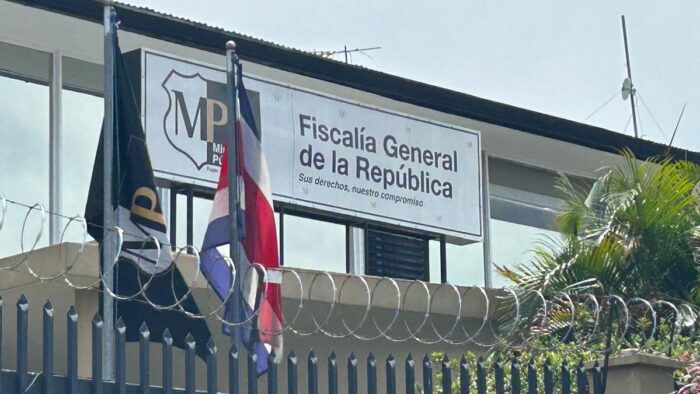 Fiscalía General califica de “obstáculo” la inmunidad de los miembros de los Supremos Poderes