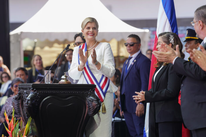 Laura Fernández ya es la Presidenta de Costa Rica: Prometió modernización del Estado y asegura que el país “despertó”