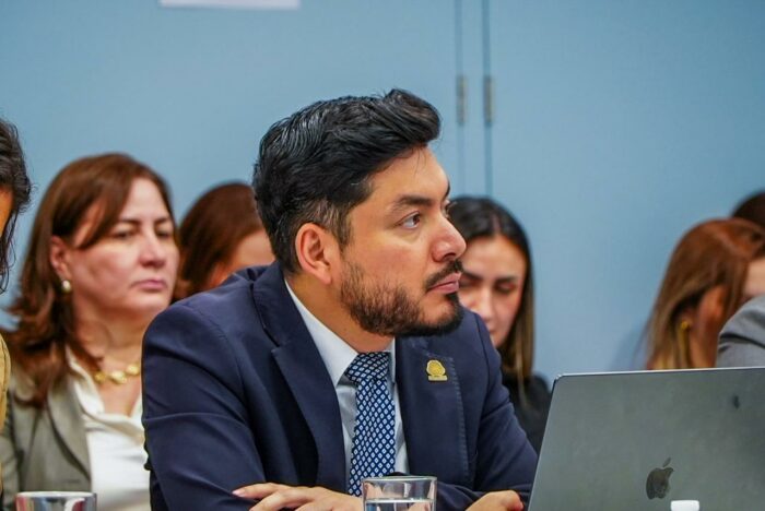 Ministro a rectores sobre reclamos para revisar eventual aporte al FEES de este año: “Suerte”