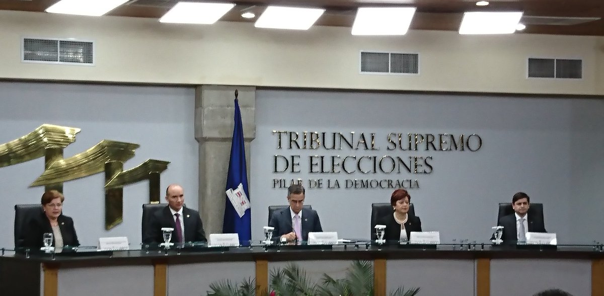 Gobierno convocó reformas para eliminar reelección de magistrados de la Corte Suprema de Justicia y el TSE #NM935