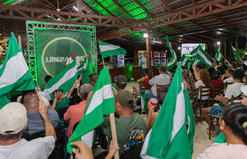 ¿Es el PLN comunista? Esto dice su presidente tras señalamientos de Laura Fernández