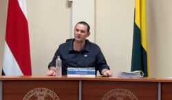 ¿Llevar el proyecto de Crucitas a referéndum? Alcalde de San Carlos llevará tema a reunión con Laura Fernández