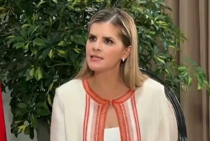 Expresidentes Solís y Chinchilla fustigan declaraciones de Laura Fernández sobre Nicaragua