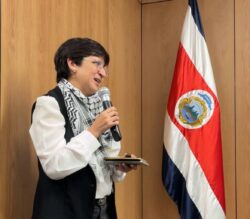 Sindicatos eligieron a exdiputada Rocío Alfaro como representante ante la Junta Directiva de la CCSS