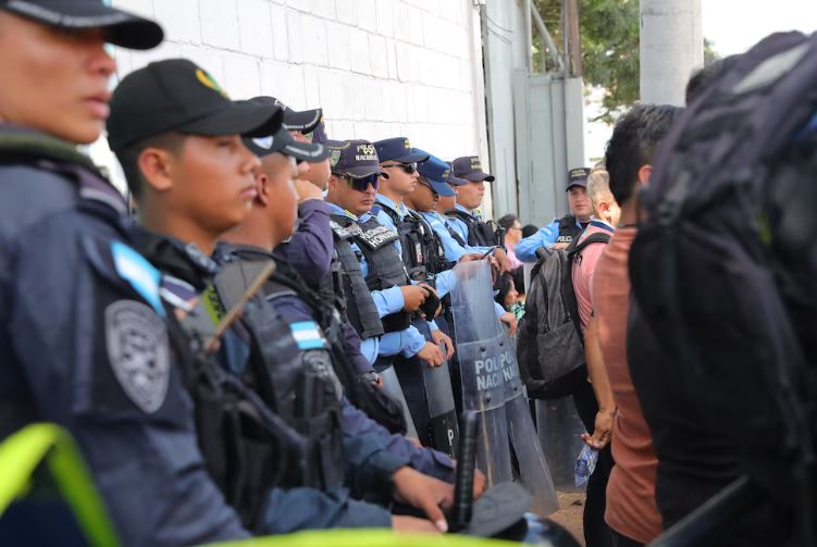 Poder legislativo de Honduras autoriza despliegue de la Policía Militar en barrios de alta incidencia delictiva