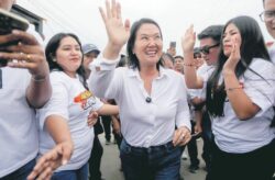 Keiko Fujimori está a un paso de la victoria en la segunda vuelta presidencial en Perú a diez días de las votaciones