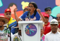 Delcy Rodríguez remueve de sus cargos en el Ejecutivo a un edecán de Maduro y a la hija menor de Hugo Chávez