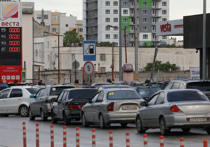 Ucrania interrumpió el suministro de combustible a Crimea y generó una crisis de abastecimiento que presiona a Rusia