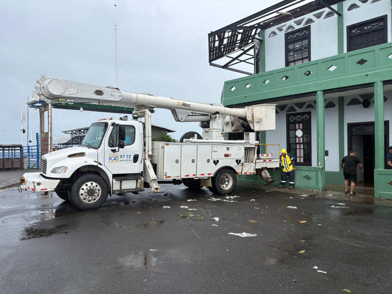 Fuertes lluvias de este fin de semana provocaron inundacione