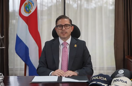 Justicia prohibirá ingreso diario de alimentos a cárceles para reforzar controles de seguridad