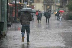 Inicio de semana se prevé lluvioso por impacto de Onda Tropical