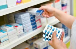 Precio general de los medicamentos se encareció más de 3% en el último año