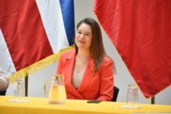 Claudia Dobles sugiere al gabinete disminuir personal y ‘séquito de escoltas’ para reducir el gasto