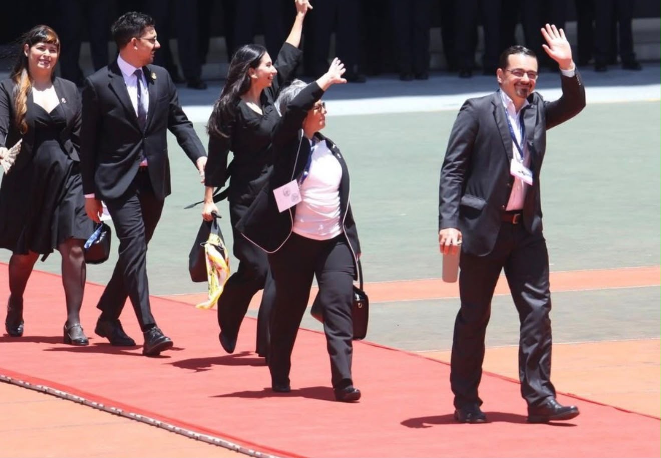 Frente Amplio anuncia que enviará delegación a Crucitas pese