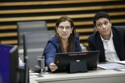 Sindicato califica de “desafortunadas y contradictorias” declaraciones de Marta Esquivel sobre “ticos con corona”