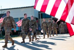 Estados Unidos retirará todas sus tropas de Irak antes de fines de septiembre y pondrá fin a una presencia militar de 23 años
