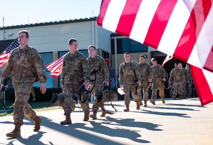 Estados Unidos retirará todas sus tropas de Irak antes de fines de septiembre y pondrá fin a una presencia militar de 23 años