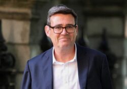 Andy Burnham asumirá este lunes como nuevo primer ministro del Reino Unido: “Seremos inequívocamente laboristas”