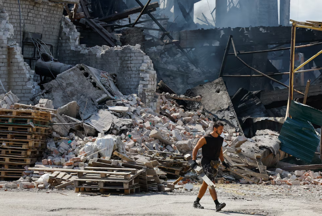 Rusia afirmó que sus fuerzas tomaron el control de una aldea en el sureste de Ucrania, en la región de Donetsk