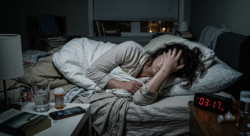 CCSS registra 157 atenciones diarias por insomnio: Casos repuntan en edades entre 20 y 44 años