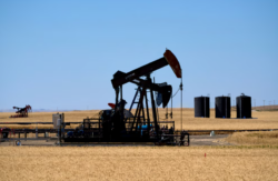 Tensión en Medio Oriente: el petróleo subió más de 5% tras el intercambio de ataques entre Estados Unidos e Irán